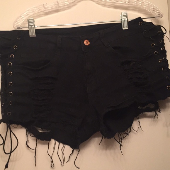 super sexy!black tie up open sides summer  shorts! - Picture 4 of 8